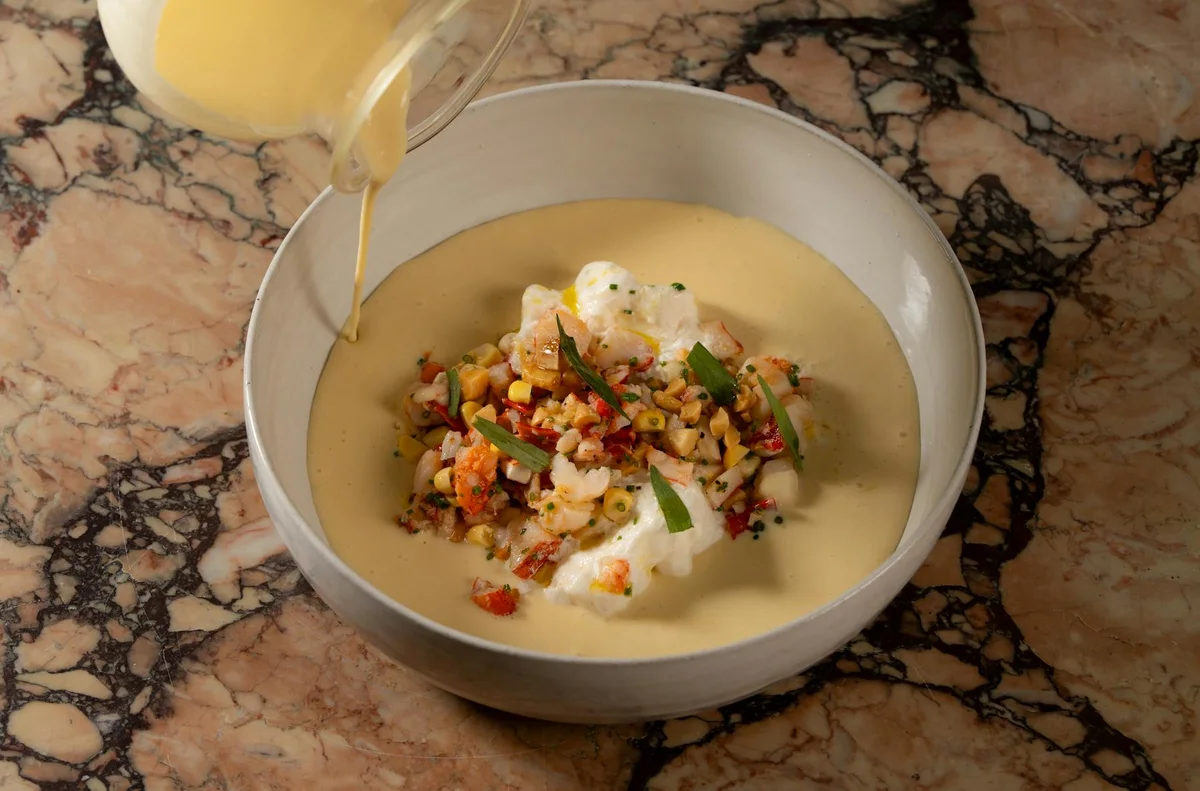 A Fleurs dish