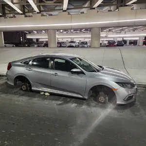 Honda Civic Wheels Stolen Under I-95 at Berks Street